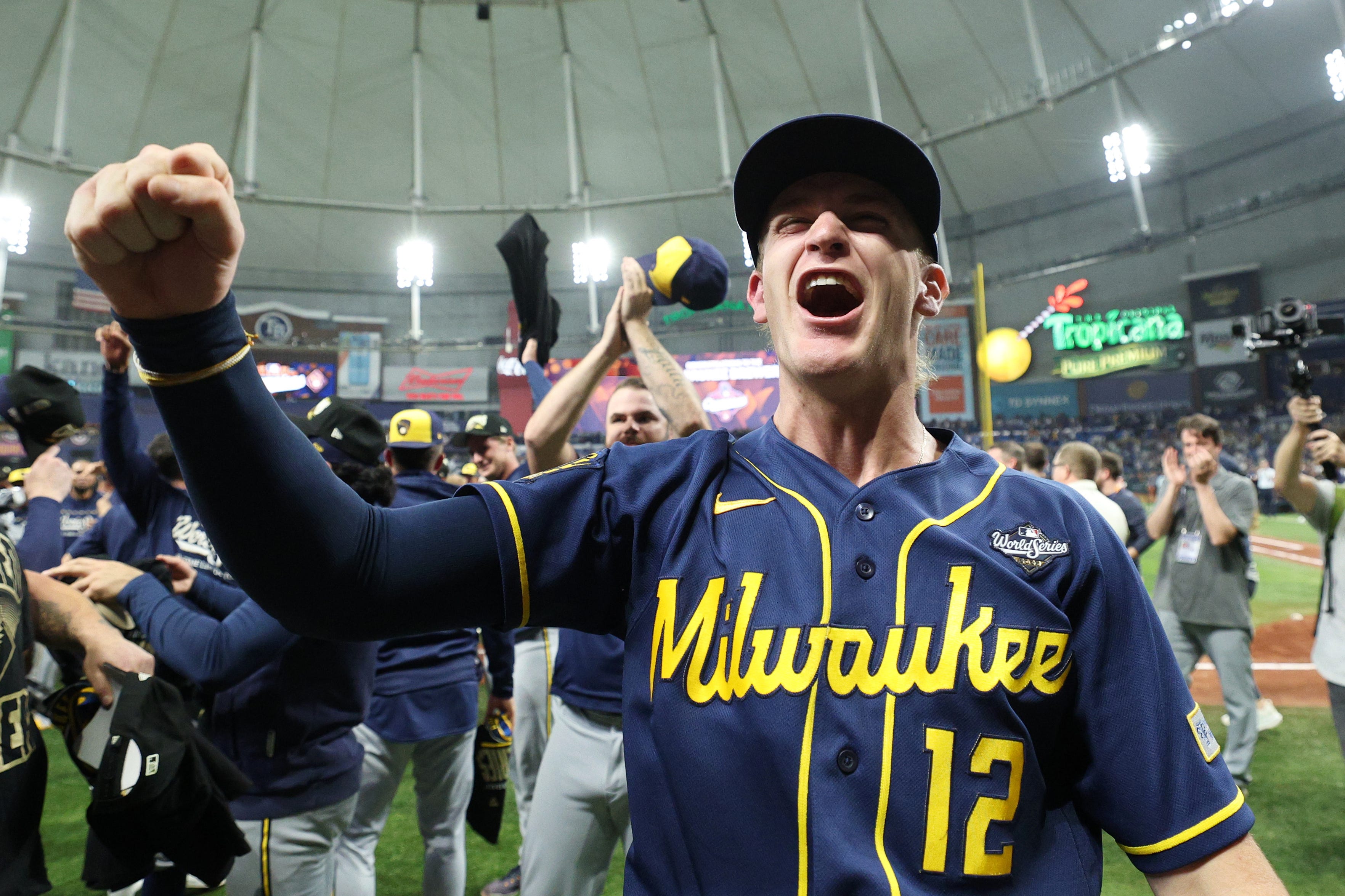 Milwaukee Brewers rookie Cooper Pratt delivers in World Series with Robin Yount watching